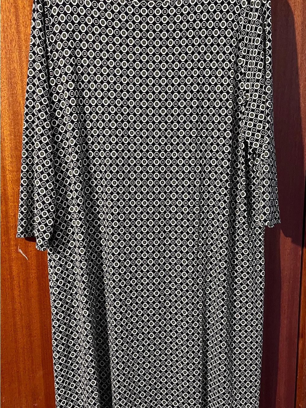 J. Jill Black & White Circle-Print Long Sleeve Midi Dress